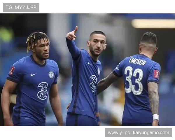 切尔西—齐耶赫弧顶爆射命中死角